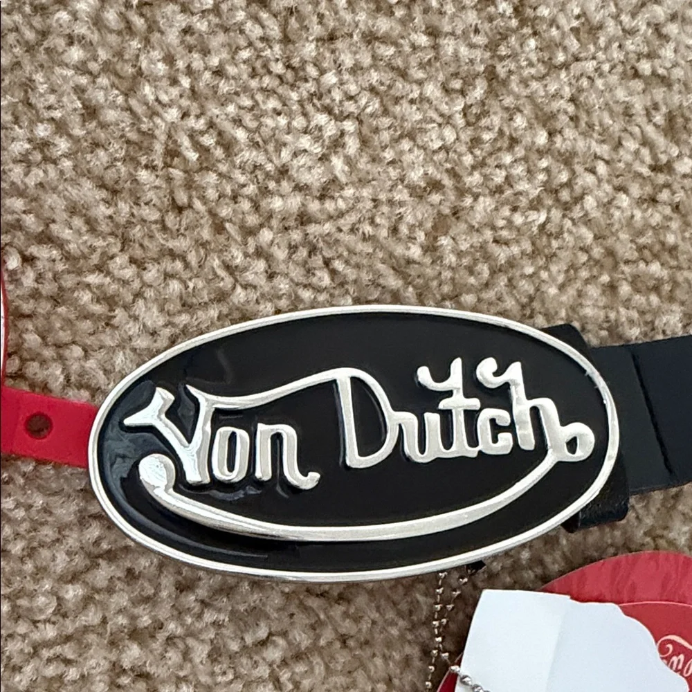 Von Dutch Women’s Small Black Leather Belt w/ Red Accent and Logo Buckle- NWT